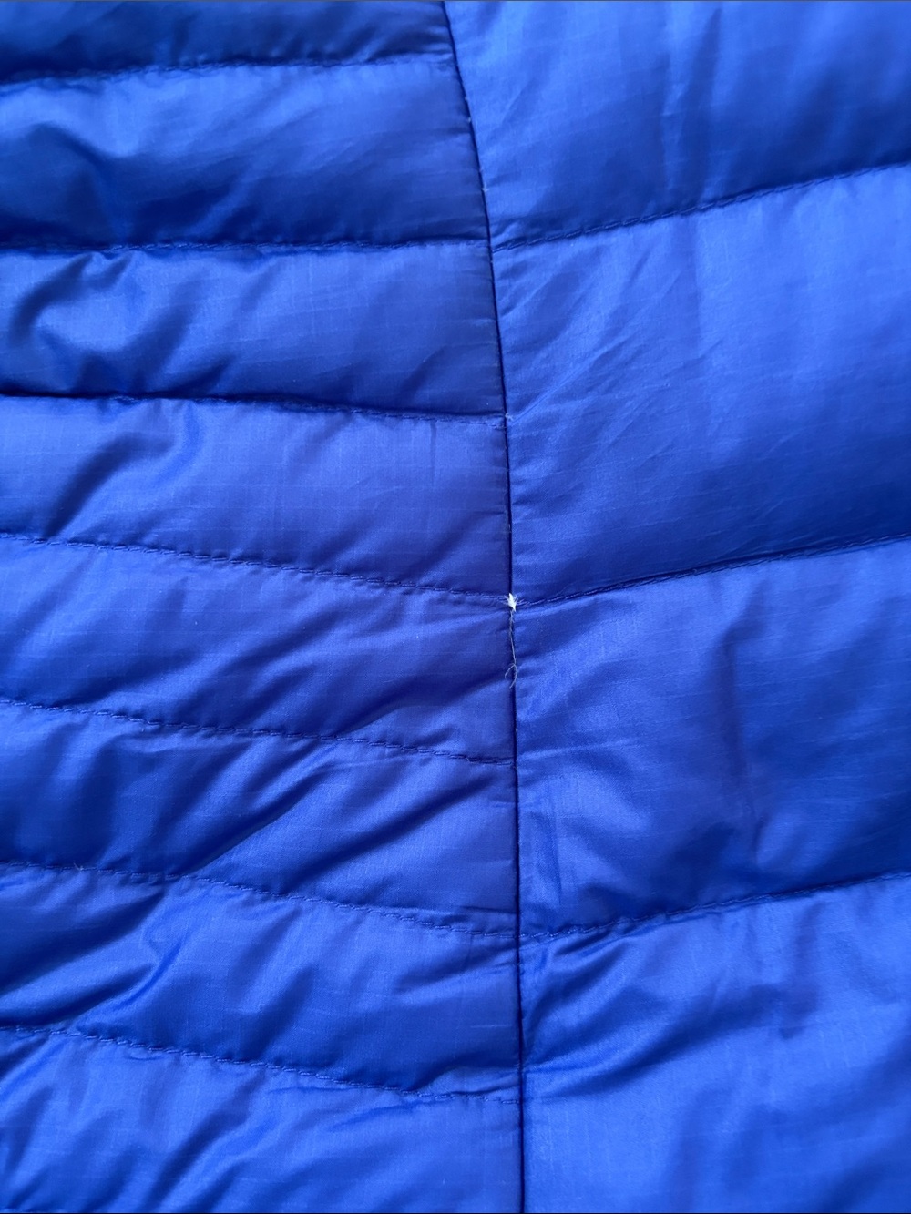Patagonia Women’s Down Sweater Blue Puffer Jacket with Teal Trim - Picture 9 of 13